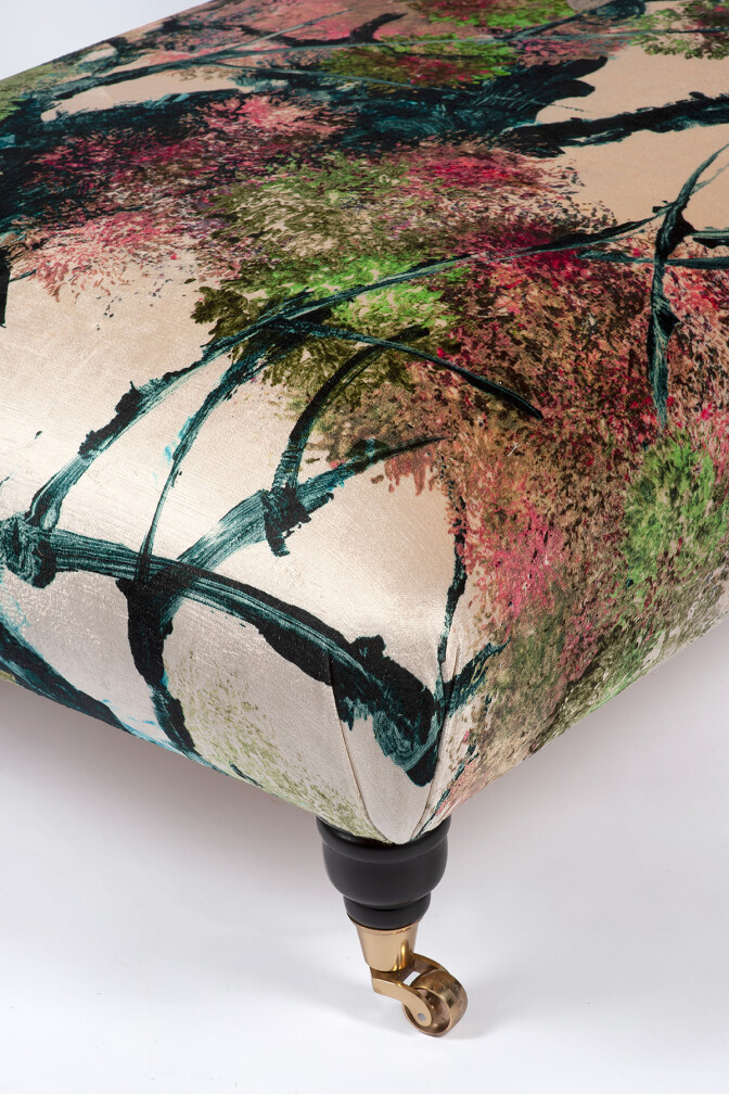 Pinyin Tree Footstool / image 6