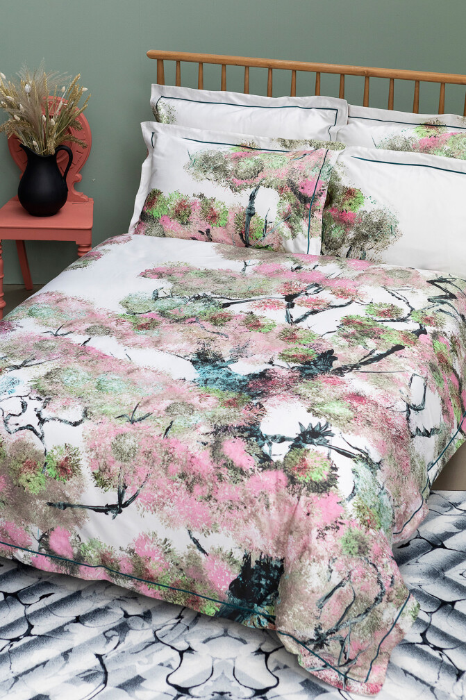 Pinyin Tree Duvet Set / image 2