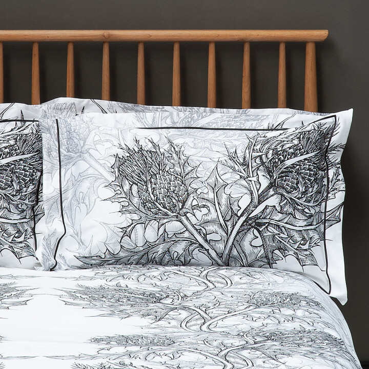 Thistle Carbon Oxford Pillowcase