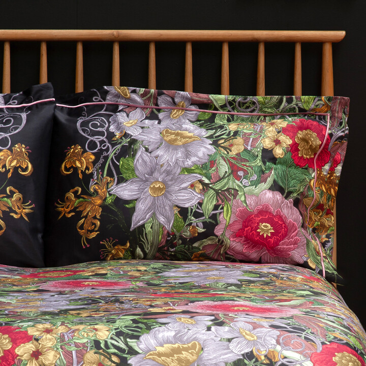 Berkeley Blooms Oxford Pillowcase